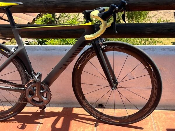 Canyon Aeroad CF SLX - Image 4